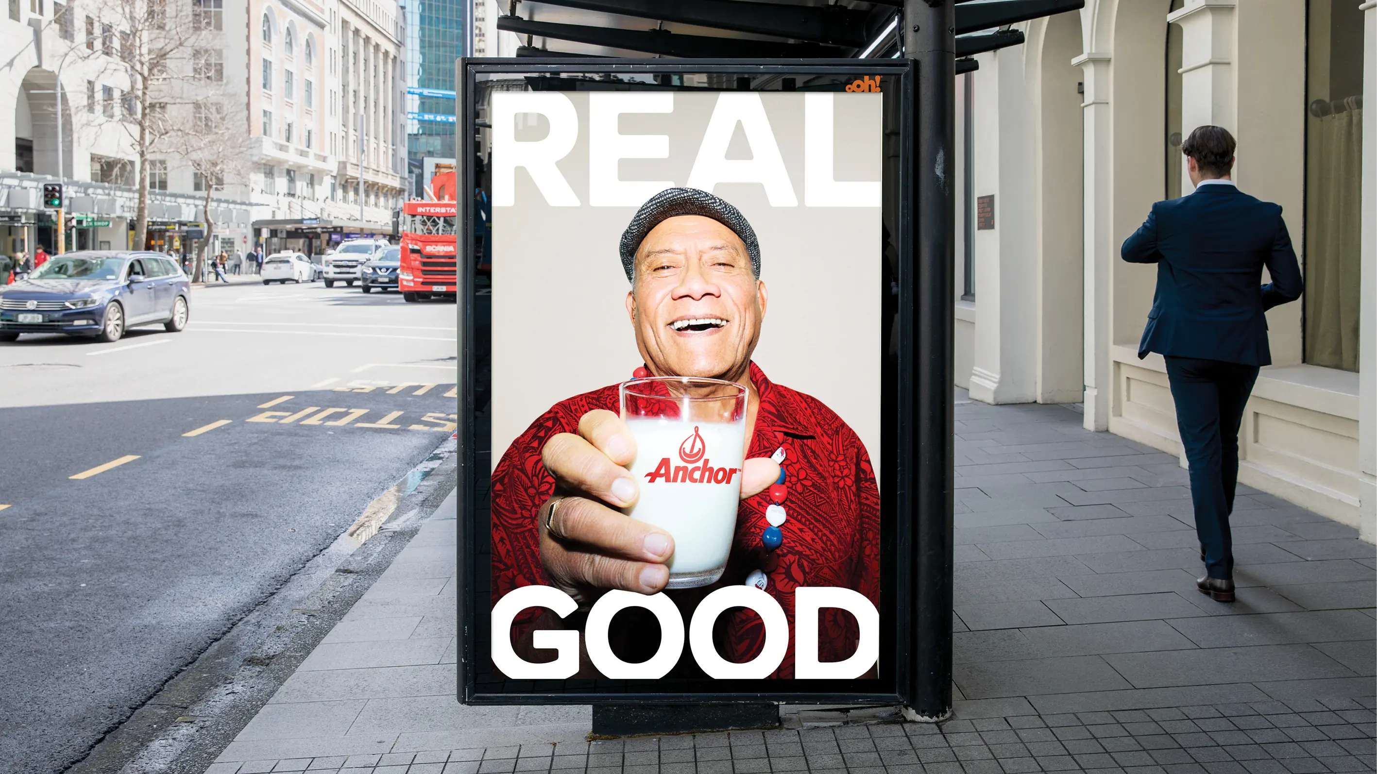 Anchor Real Milk Real Good OOH8