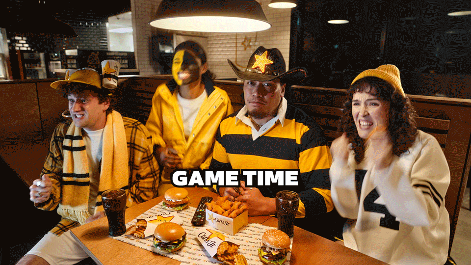CarlsJnr-GIF-Game-Time
